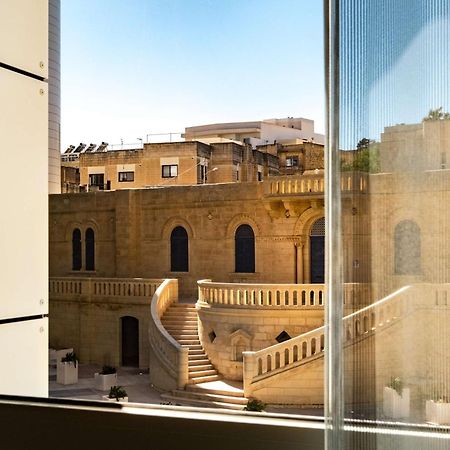 하얏트 리젠시 몰타 Saint Julian's 외부 사진 View of the museum